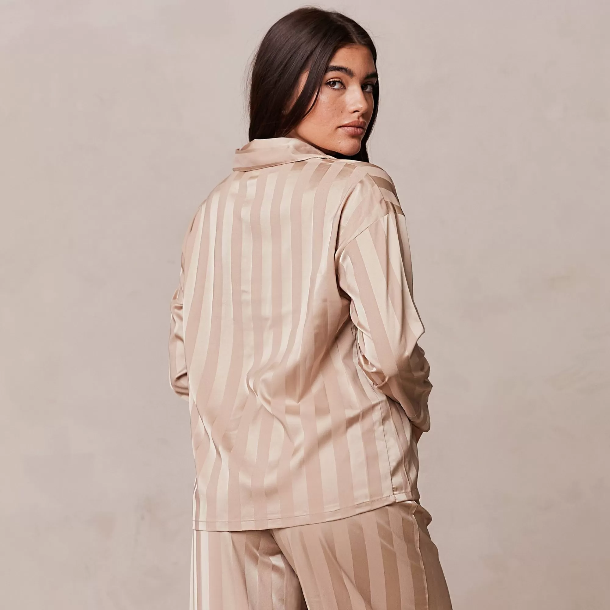 Vrouw Lounge Underwear Striped Satin Pyjama Shirt